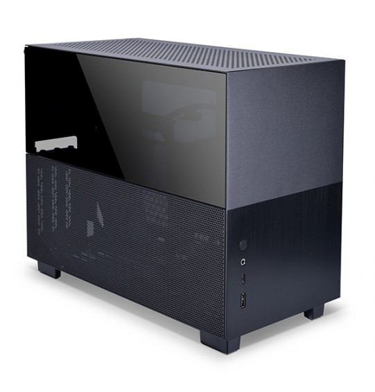 Q58 Lian Li - Q58X3 BLACK Model Gaming Desktop 